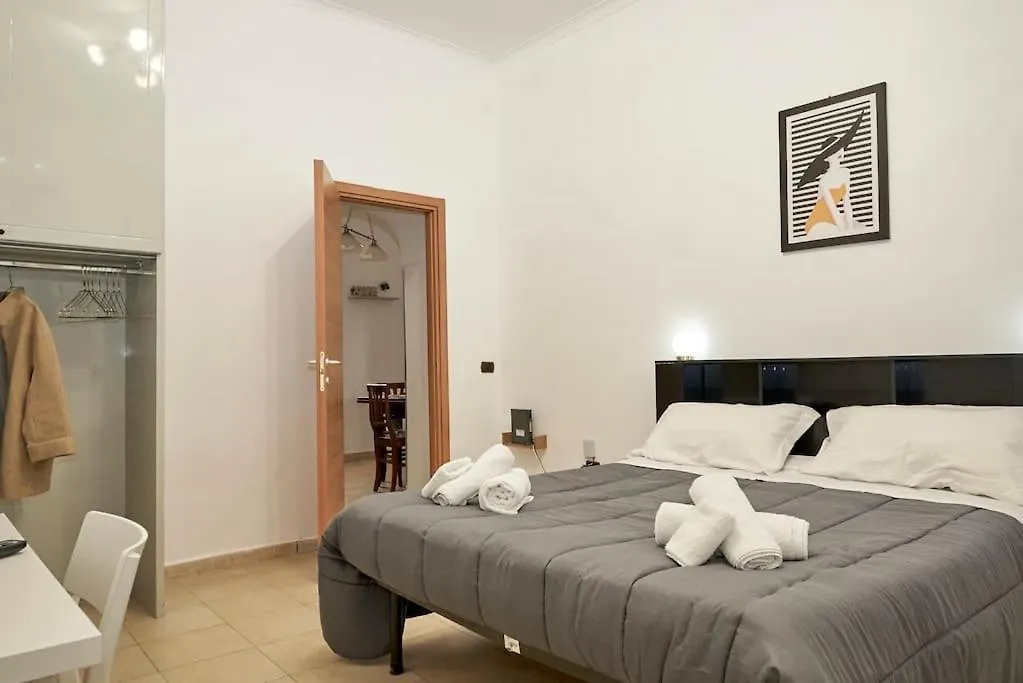 Apartment Napoli Duomo Center Home