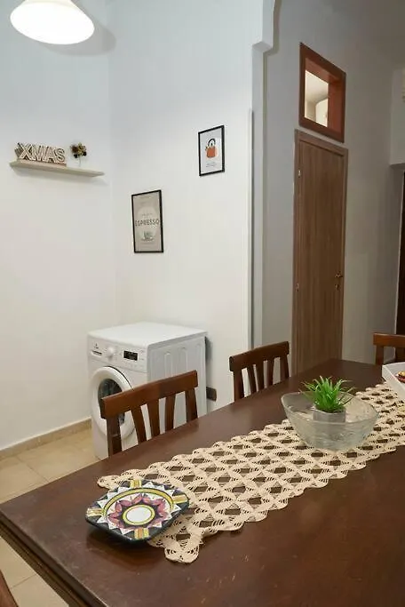 Apartment Napoli Duomo Center Home Italy